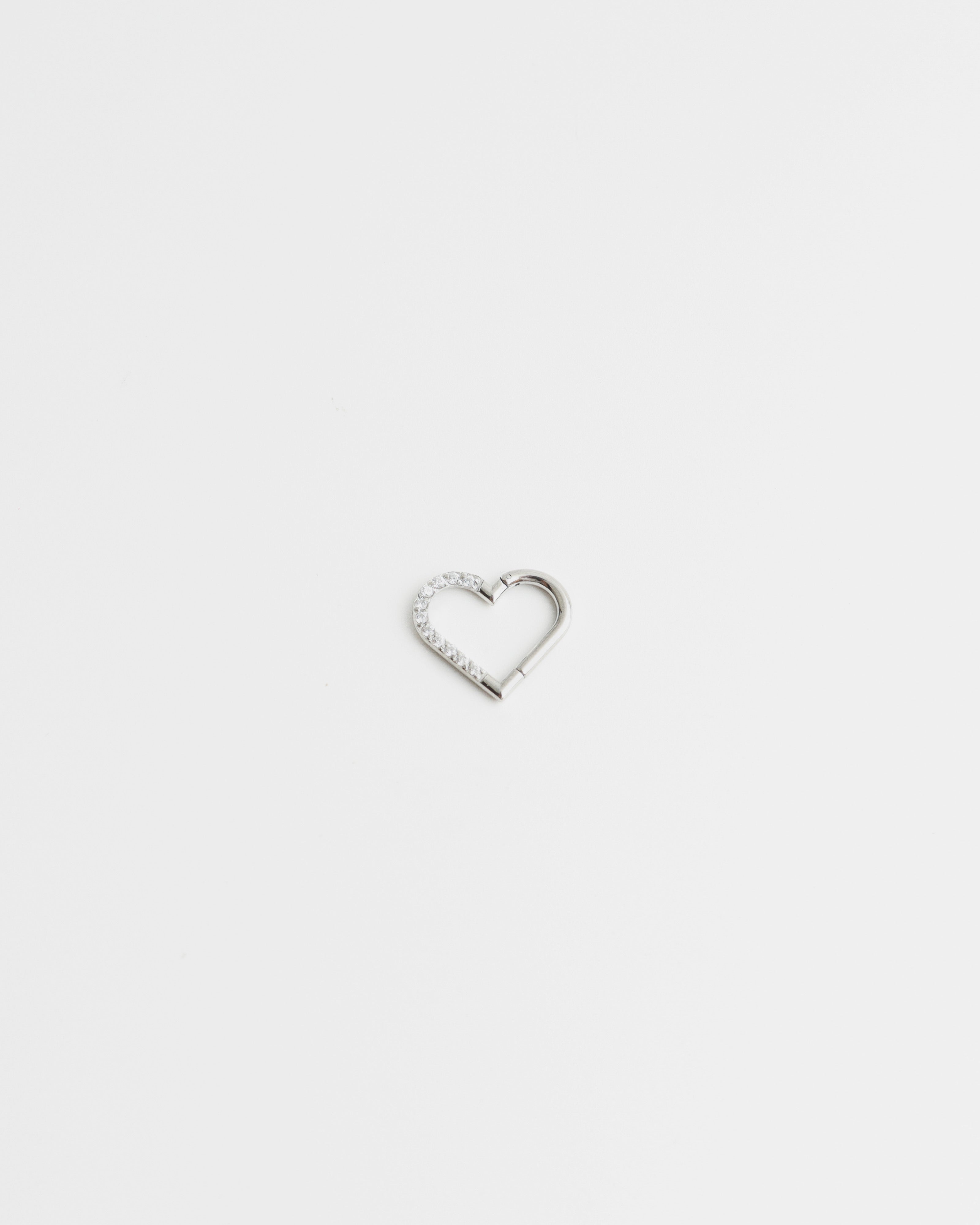 Amara - Piercing – Titanio