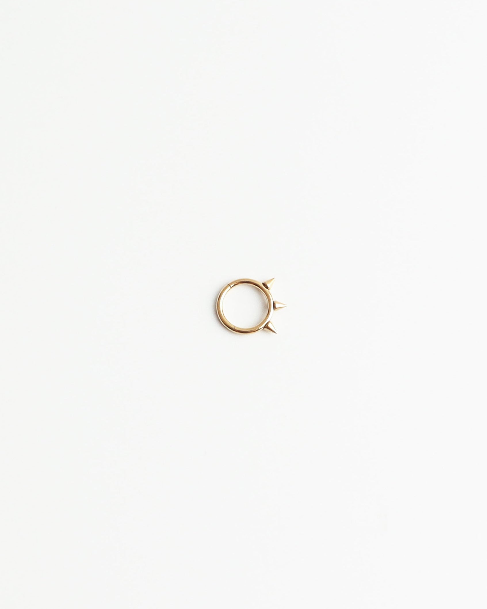 Liora - Piercing – Titanio