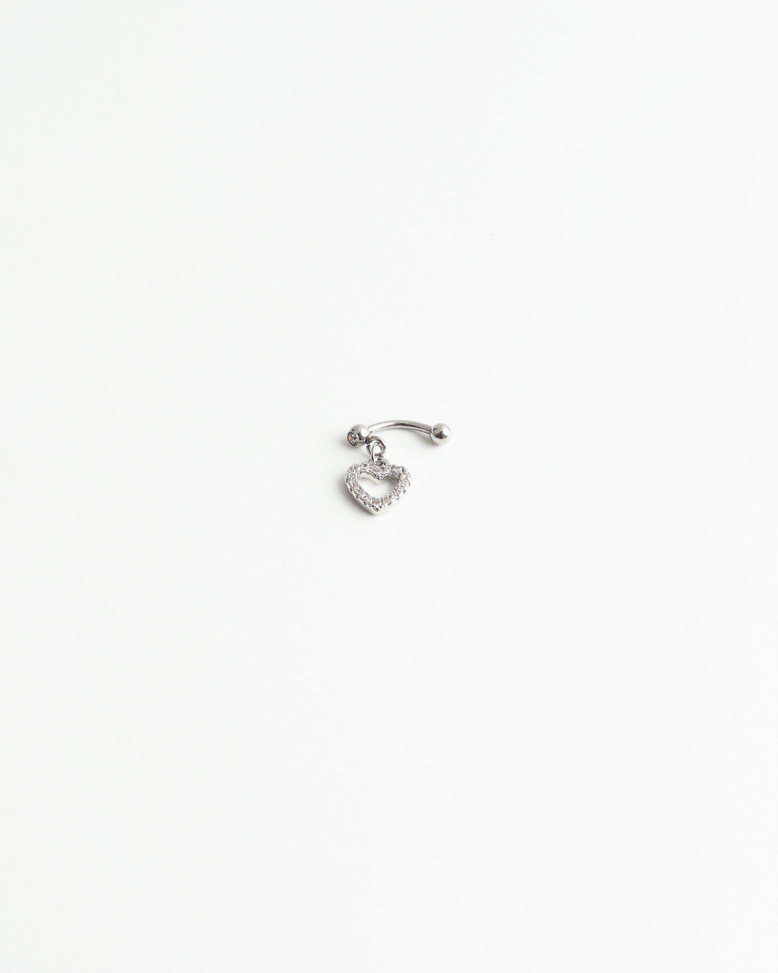 Beatriz - Piercing - Titan